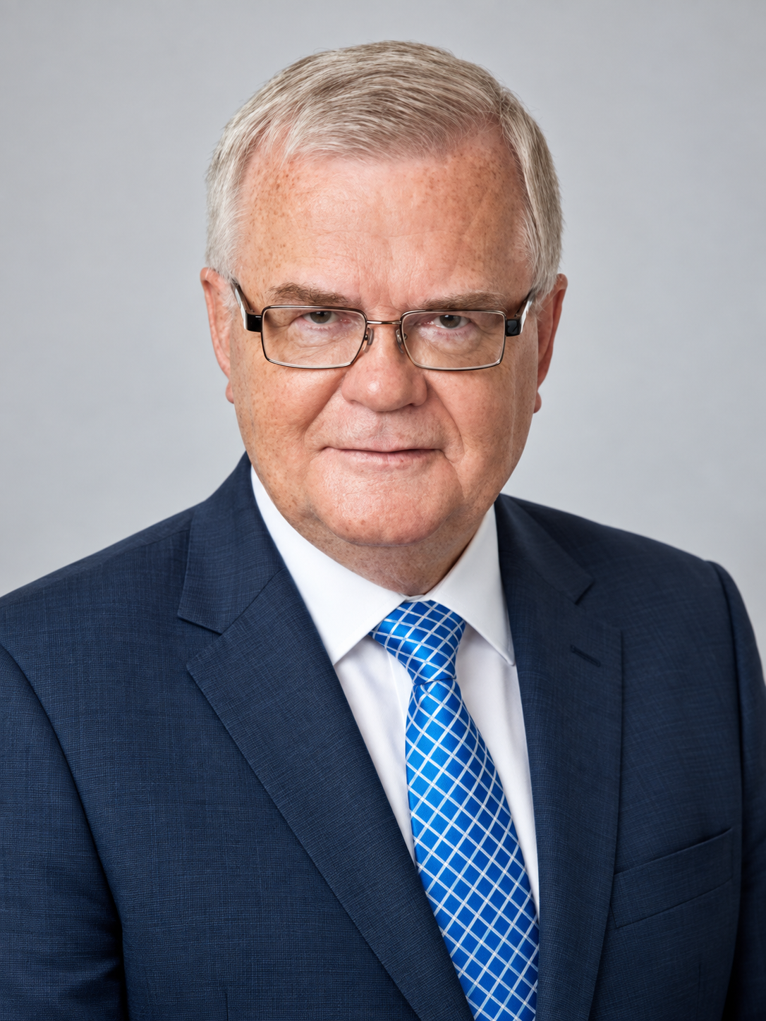 Edgar Svol
